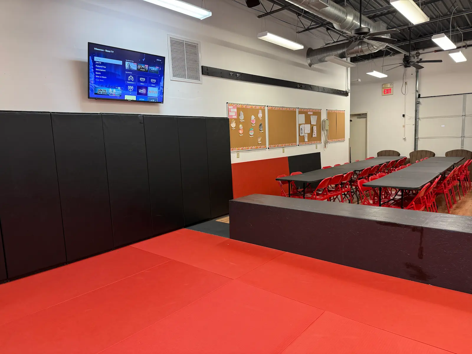 GMA private training area with mats and study tables in Gallatin, TN